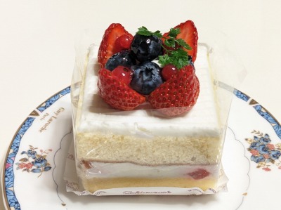 <シャトレーゼ>ケーキ 磐田駅周辺のケーキ--シャトレーゼ 磐田店