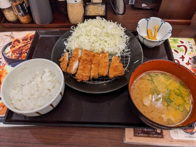 <かつ庵>熟成ロースかつ定食 南延岡駅のとんかつ--かつ庵 南延岡店