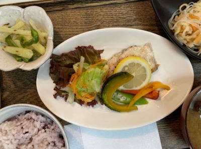 �m����w���ӂ̃J�t�F--���J�t�F