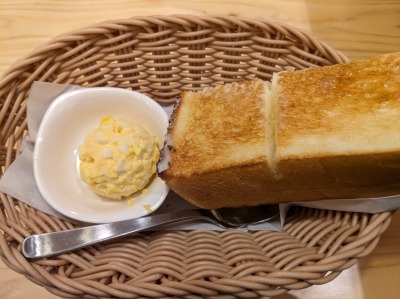<コメダ珈琲店> モーニング 南羽生駅周辺のカフェ--コメダ珈琲店 イオンモール羽生店