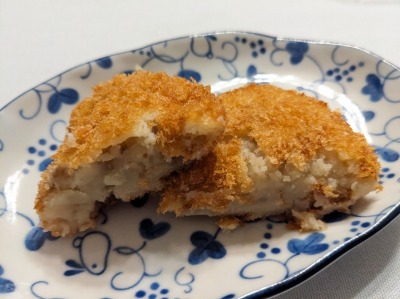 <久野屋>コロッケ 上大岡駅のお惣菜--久野屋