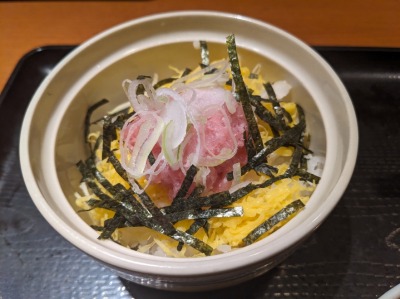 <和食さと>ミニまぐろたたき丼の小町セット 河内天美駅のファミレス--和食さと 松原三宅店