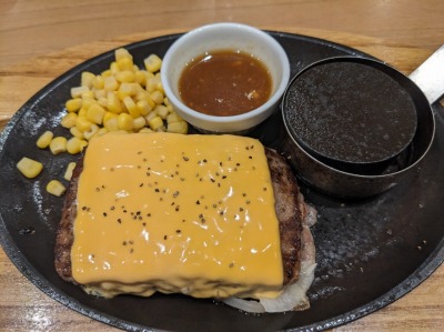 <ココス>ビーフハンバーグステーキ 我孫子駅のファミレス--ココス 我孫子店