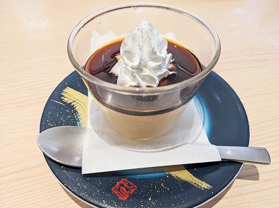 <やまと寿司>なめらかプリン 柏駅の回転寿司--やまと寿司 柏大山台店