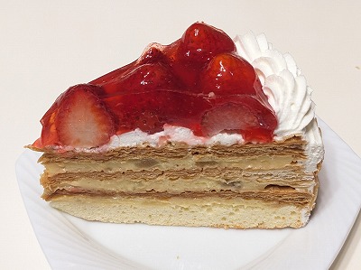 <銀座コージーコーナー>ナポレオンパイ 船橋駅周辺のケーキ--銀座コージーコーナー シャポー船橋