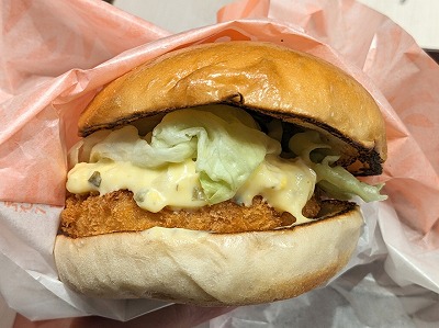<ゼッテリア>えびバーガー 久喜駅のハンバーガー--ゼッテリア 久喜イトーヨーカドー店