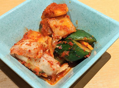 <焼肉きんぐ>キムチ 中目黒駅の焼肉--焼肉きんぐ 中目黒店
