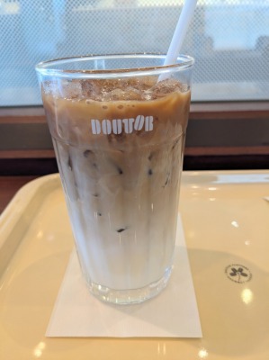 <ドトールコーヒーショップ>カフェ・ラテ 中板橋駅のカフェ--ドトールコーヒーショップ 中板橋北口店