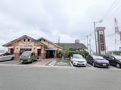 <コメダ珈琲店>お店外観 高塚駅のカフェ--コメダ珈琲店 浜松志都呂店