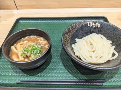 <はなまるうどん>魚介豚骨つけ麺 比良駅周辺の讃岐うどん--はなまるうどん 名古屋北区大我麻店