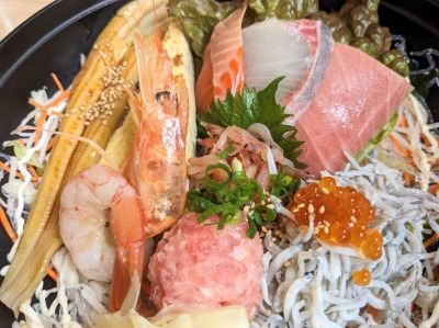 <とびっちょ>とびっちょ丼 片瀬江ノ島駅周辺の海鮮--とびっちょ 本店