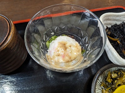 <さかな料理まつばら>ランチ海鮮丼 三浦海岸駅の海鮮料理--さかな料理まつばら