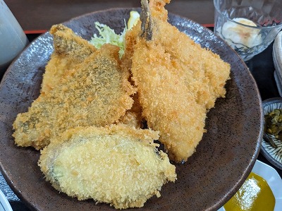 <さかな料理まつばら>ミックスフライ定食 三浦海岸駅の海鮮料理--さかな料理まつばら