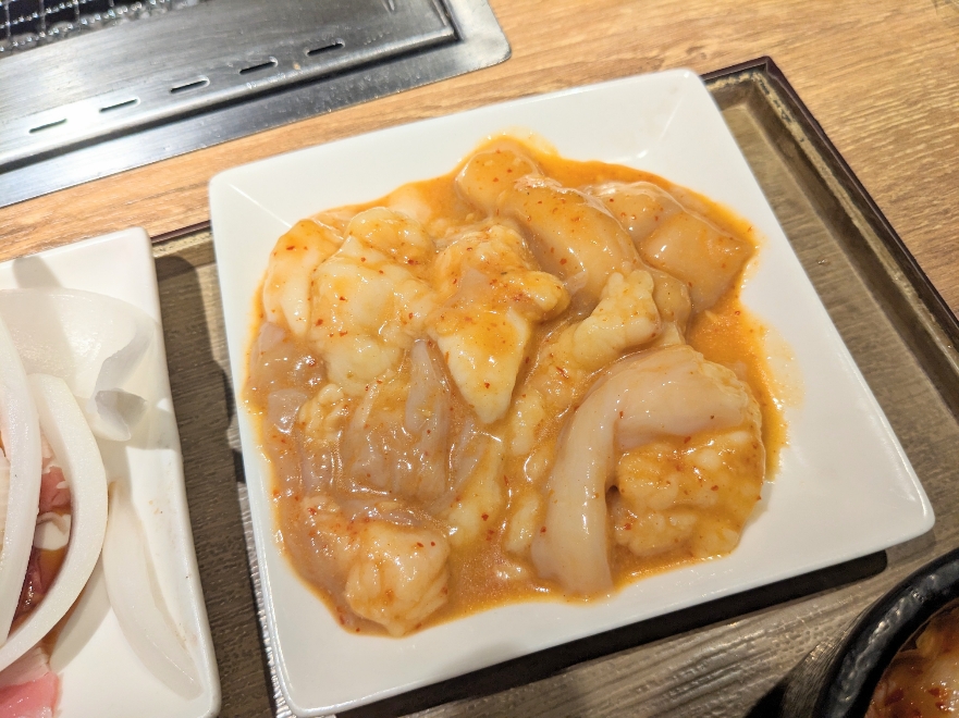<焼肉ライク>牛バラホルモンセット 新宿駅の焼肉--焼肉ライク 新宿西口店