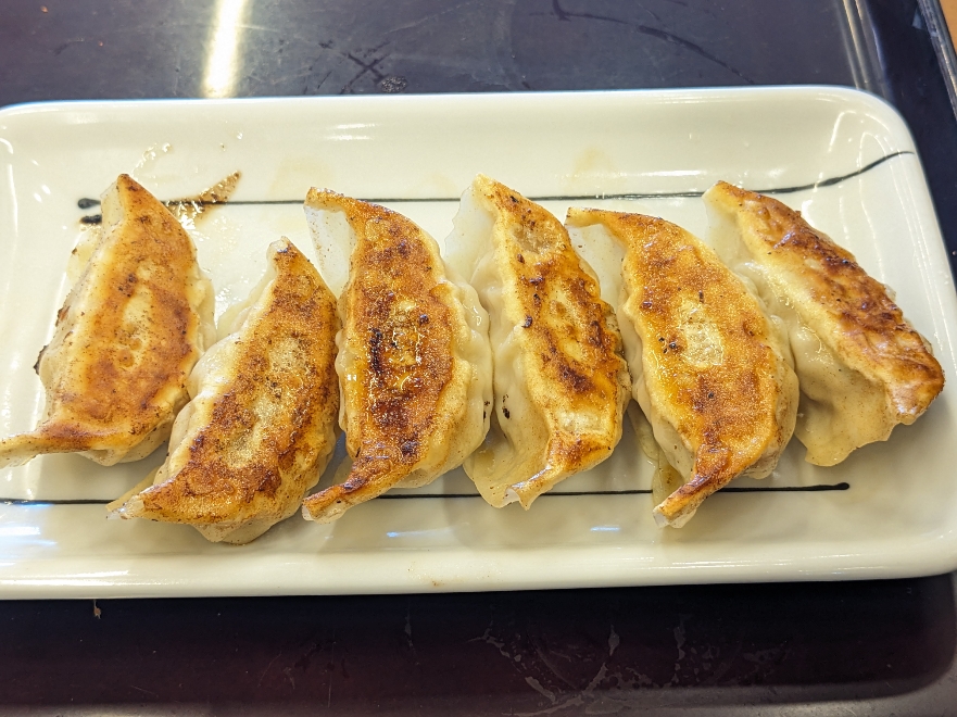 <山田うどん食堂>餃子 新伊勢崎駅の定食--山田うどん食堂 伊勢崎バイパス店