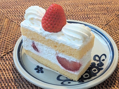 <キャトル>ケーキ 学芸大学駅のケーキ--キャトル 柿の木坂本店