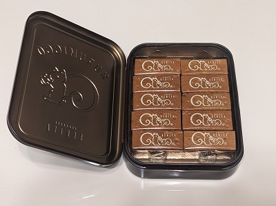 �n�ԓ��w���ӂ̏Ă��َq--���q�g�J�@�N���~�b�q�t�@�N�g���[