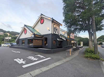 <焼肉きんぐ>お店外観 港南台駅の焼肉--焼肉きんぐ 横浜栄店