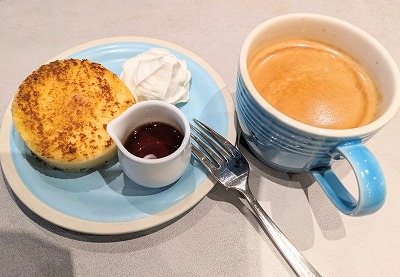 <魔法のパンケーキ>セットメニュー 南部市場駅のハワイアンパンケーキ--魔法のパンケーキ