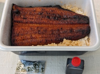 <鰻の成瀬>テイクアウト 六実駅のうなぎ--鰻の成瀬 松戸六実店