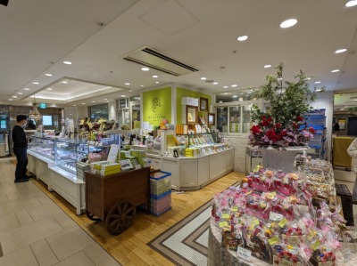 ��剪�w���ӂ̃f�p�[�g--���}�S�ݓX