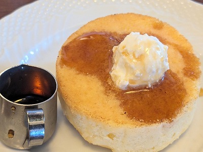 <星乃珈琲店>ミニパンケーキ 鴨宮駅周辺のカフェ--星乃珈琲店 小田原鴨宮店