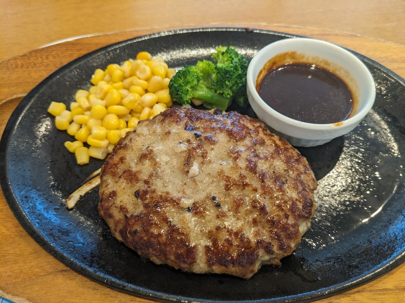 <ココス>ココスのハンバーグ 瑞江駅のファミレス--ココス 瑞江店