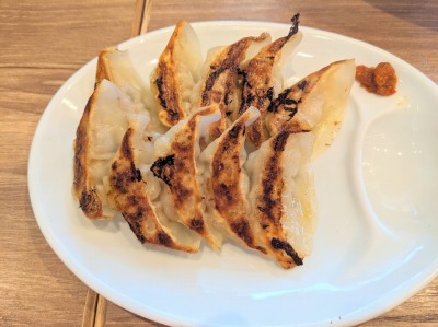 <一風堂>餃子 矢向駅のとんこつラーメン--一風堂 クロスガーデン川崎店