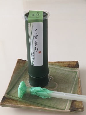 <笹屋伊織>くずきり 西鉄福岡(天神)駅周辺の和菓子--笹屋伊織 大丸福岡天神店