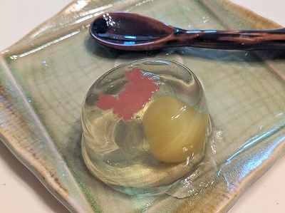 <笹屋伊織>涼の晴風 西鉄福岡(天神)駅周辺の和菓子--笹屋伊織 大丸福岡天神店