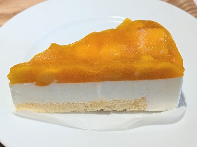 <エクセルシオールカフェ>アイスケーキ 幕張豊砂駅周辺のカフェ--エクセルシオールカフェ イオンモール幕張新都心店