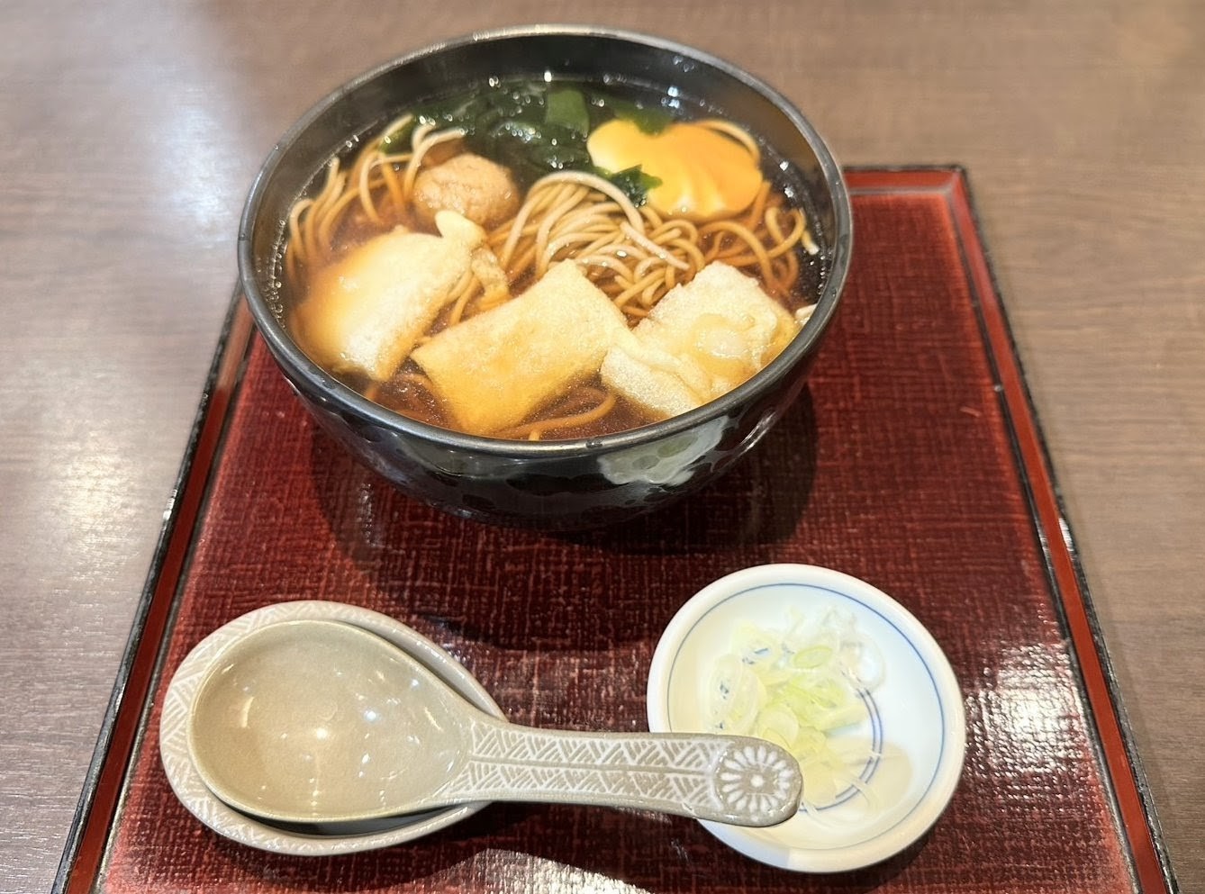 <永坂更科布屋太兵衛>力そば 東京駅周辺のそば--永坂更科布屋太兵衛 東京大丸店