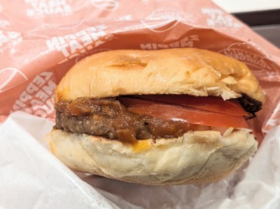 <ゼッテリア>ミートソースバーガー 仙台駅周辺のハンバーガー--ゼッテリア 仙台駅東口店