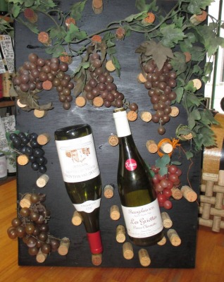 <ワインショップカワムラ Japonese Bar>ボジョレーヌーヴォーボード 上野芝駅周辺のワイン--ワインショップカワムラ Japonese Bar