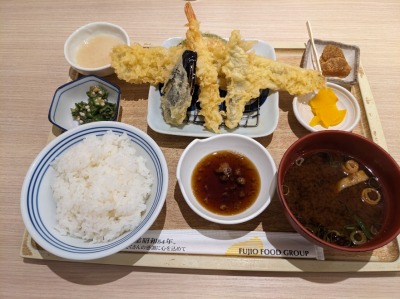 <ららぽーと>天麩羅えびのや 船橋競馬場駅周辺の総合ショッピングモール--ららぽーと TOKYO-BAY