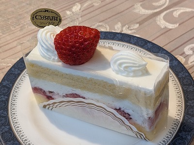 <ラ・マーレ・ド・チャヤ>ケーキ 横須賀中央駅周辺のケーキ--ラ・マーレ・ド・チャヤ さいか屋横須賀店