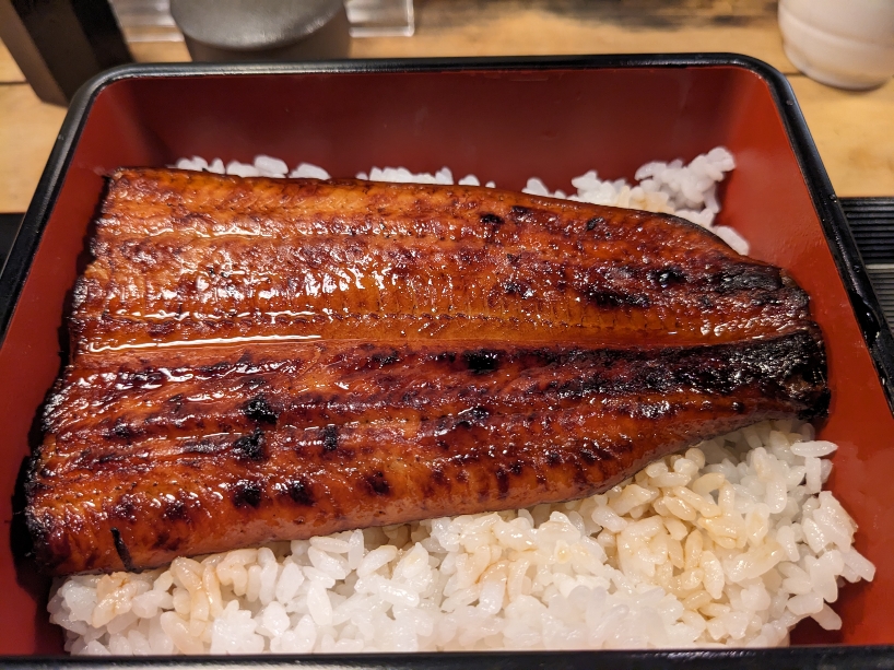 <鰻の成瀬>うな重(梅) 南草津駅周辺のうなぎ--鰻の成瀬 南草津店