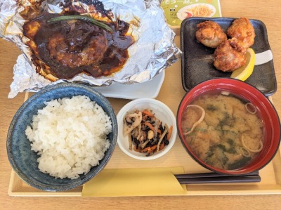 <ココス>包み焼きハンバーグ膳 桶川駅周辺のファミレス--ココス 桶川朝日店