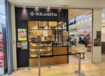 <ミスターワッフル>お店外観 武蔵小杉駅周辺のワッフル--ミスターワッフル 武蔵小杉東急スクエア店