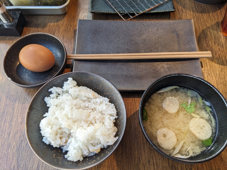 <ニクノカタマリ>熟成ニクノカタマリハンバーグ定食 武蔵小杉駅周辺のハンバーグ--ニクノカタマリ 武蔵小杉店