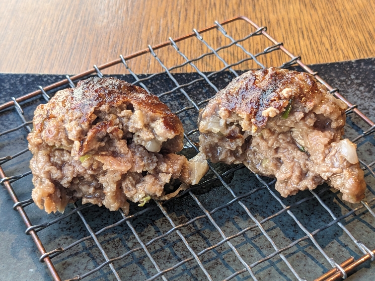 <ニクノカタマリ>熟成ニクノカタマリハンバーグ定食 武蔵小杉駅周辺のハンバーグ--ニクノカタマリ 武蔵小杉店