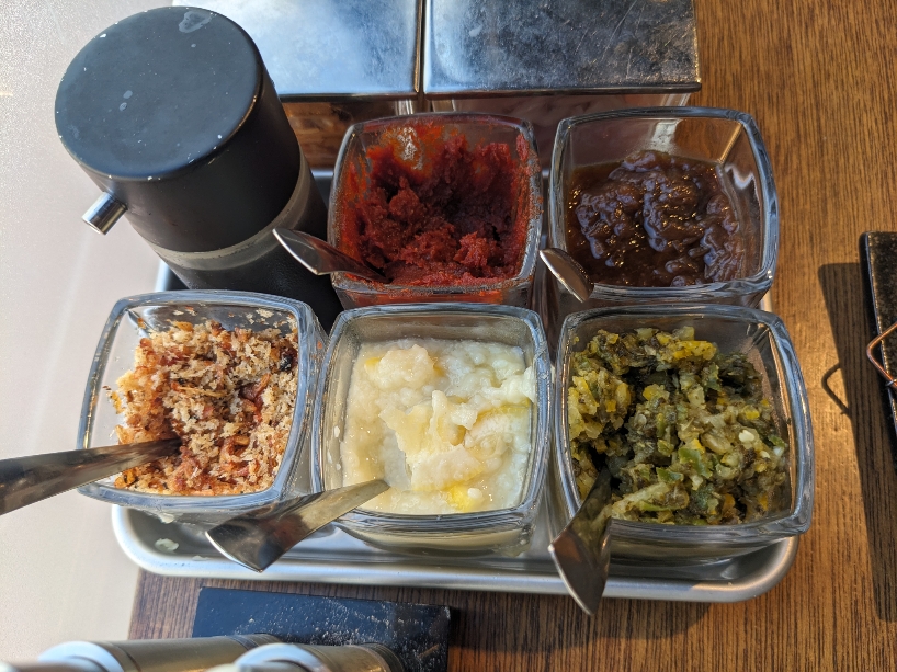 <ニクノカタマリ>熟成ニクノカタマリハンバーグ定食 武蔵小杉駅周辺のハンバーグ--ニクノカタマリ 武蔵小杉店