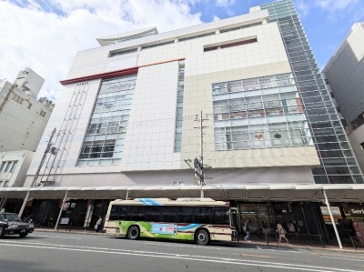 �͌����I�[�p