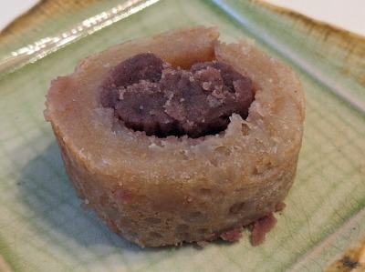 <笹屋伊織>弘法さんのどら焼 別府駅周辺の和菓子--笹屋伊織 トキハ別府店