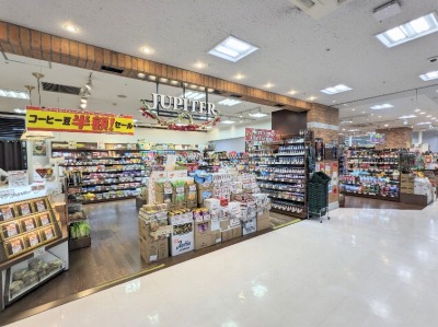 <ジュピター>お店外観 新横浜駅周辺の輸入食品--ジュピター 新横浜プリンスペペ店