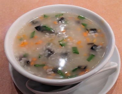 <珍彩楼>皮蛋粥 新横浜駅周辺の中華--珍彩楼