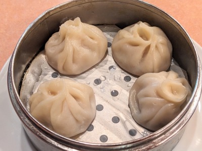 <珍彩楼>小籠包 新横浜駅周辺の中華--珍彩楼