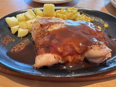 <サイゼリヤ>柔らかチキンのチーズ焼き 湖山駅周辺のイタリアンファミレス--サイゼリヤ イオンモール鳥取北