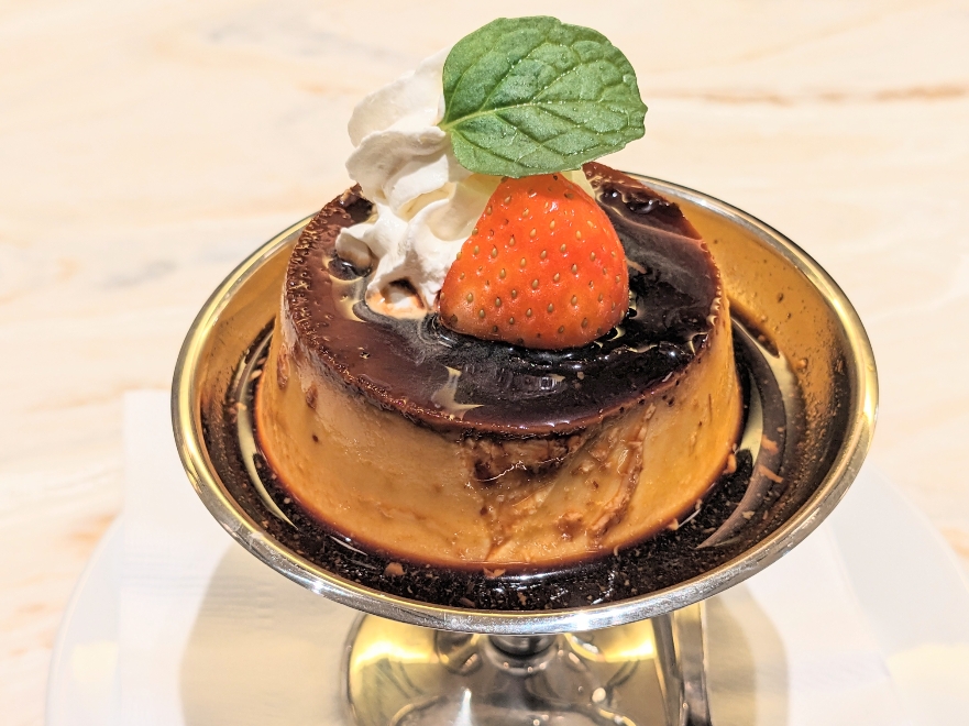 Vhwӂ̃J[--{O[@NEWoManVhX