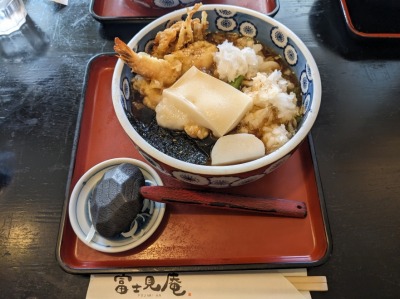 <富士見庵>こがねうどん 梶が谷駅周辺のうどん・そば--富士見庵